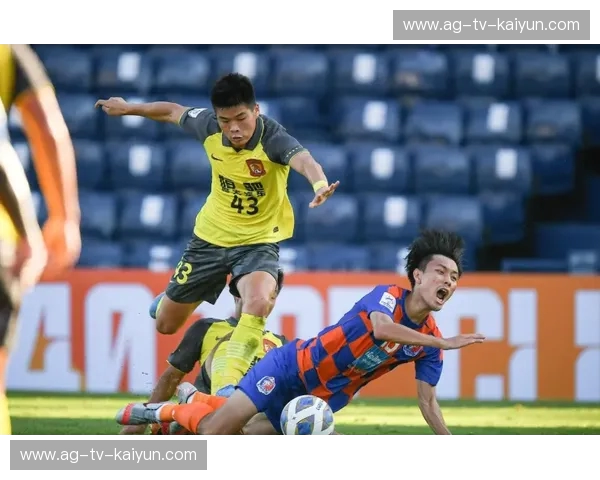 广州恒大vs大阪樱花：一场燃爆亚洲的足球盛宴，日文解说带你穿越时空！